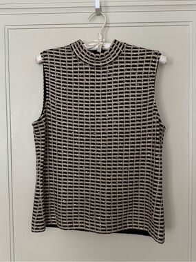 St. John Cream & Black Sleeveless Mock Neck Knit Top